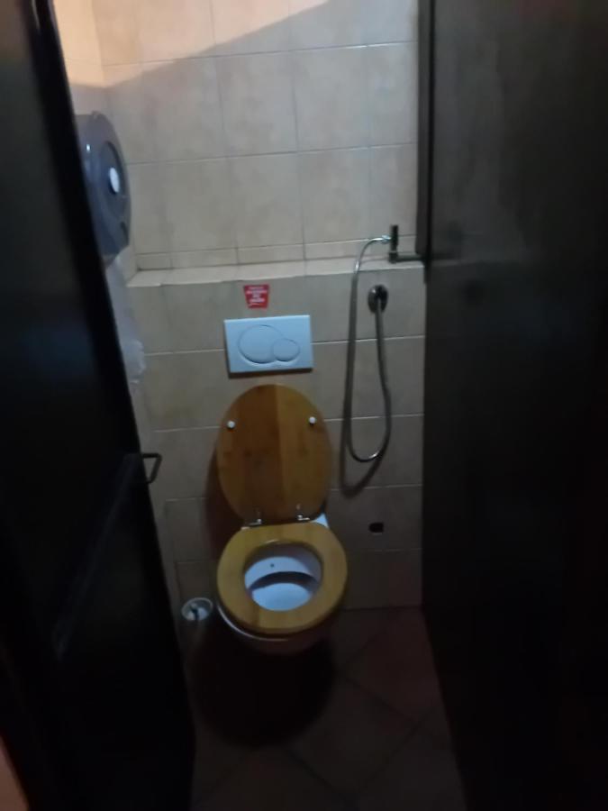 Alcatrazpraha Appartamento Esterno foto
