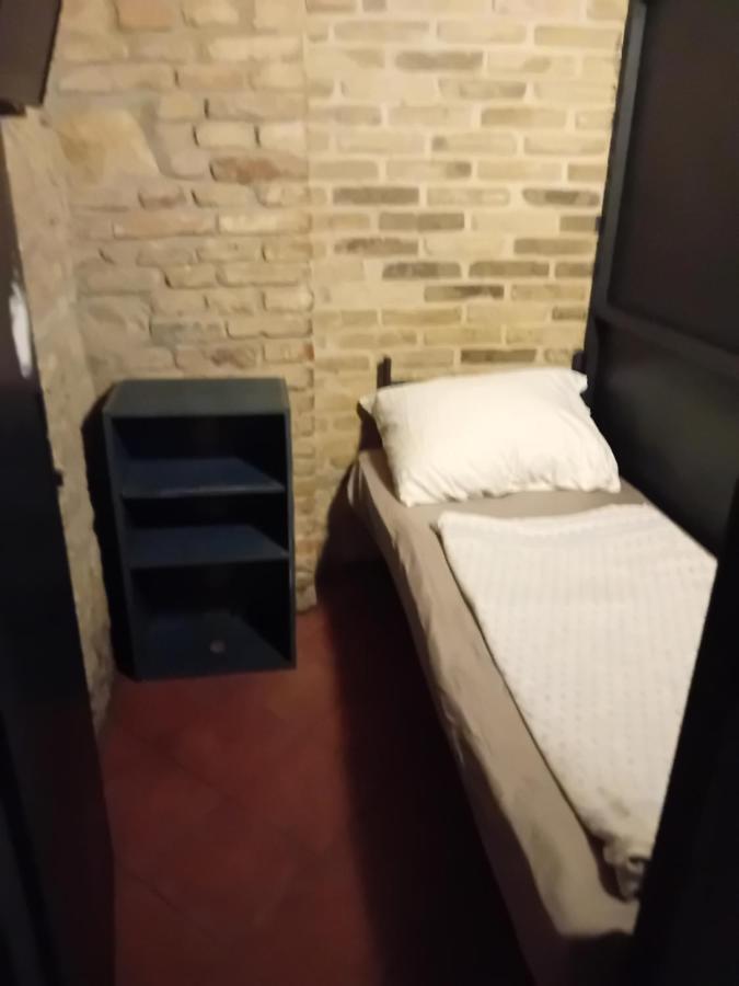 Alcatrazpraha Appartamento Esterno foto